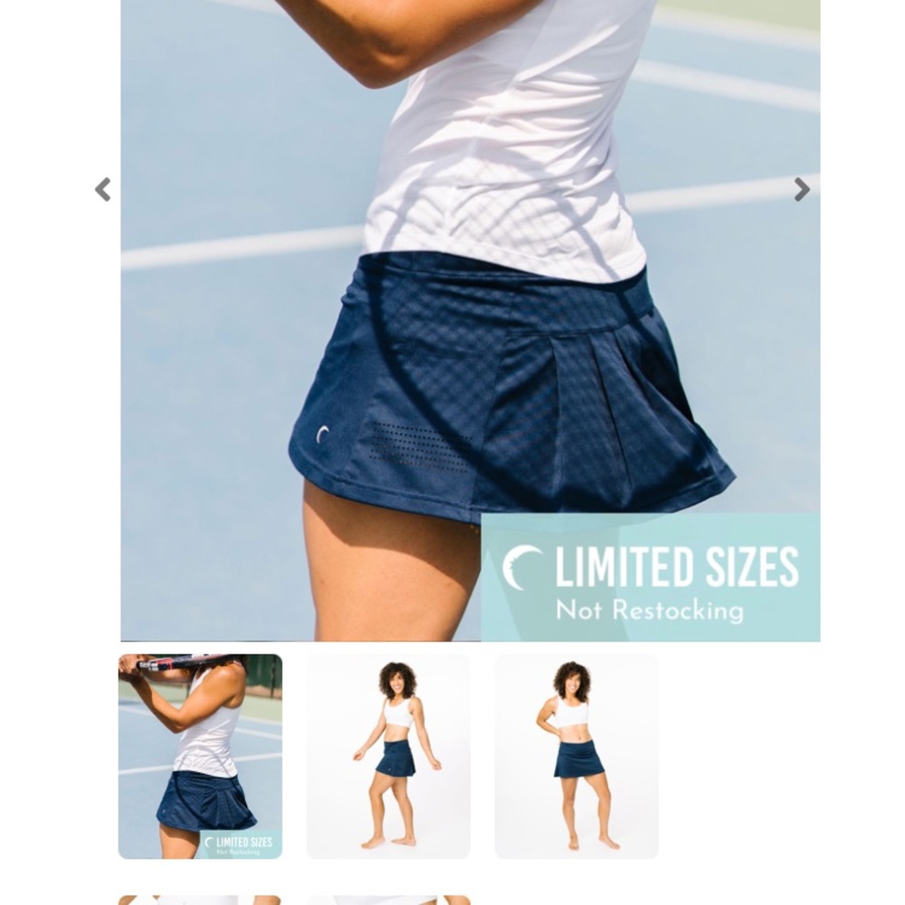 NWT navy zyia chill clubhouse skirt.